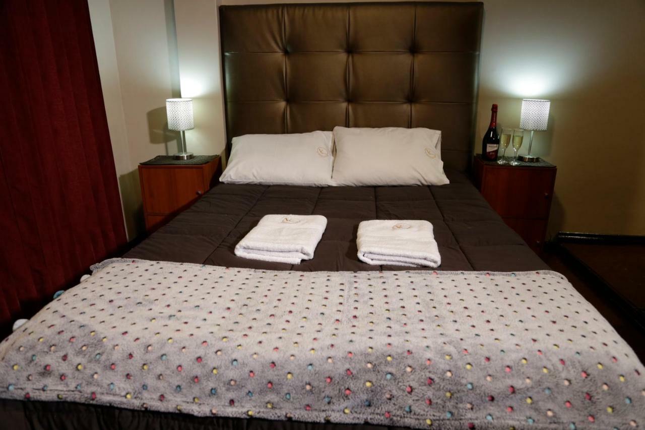 Puno Victoria Suites Esterno foto