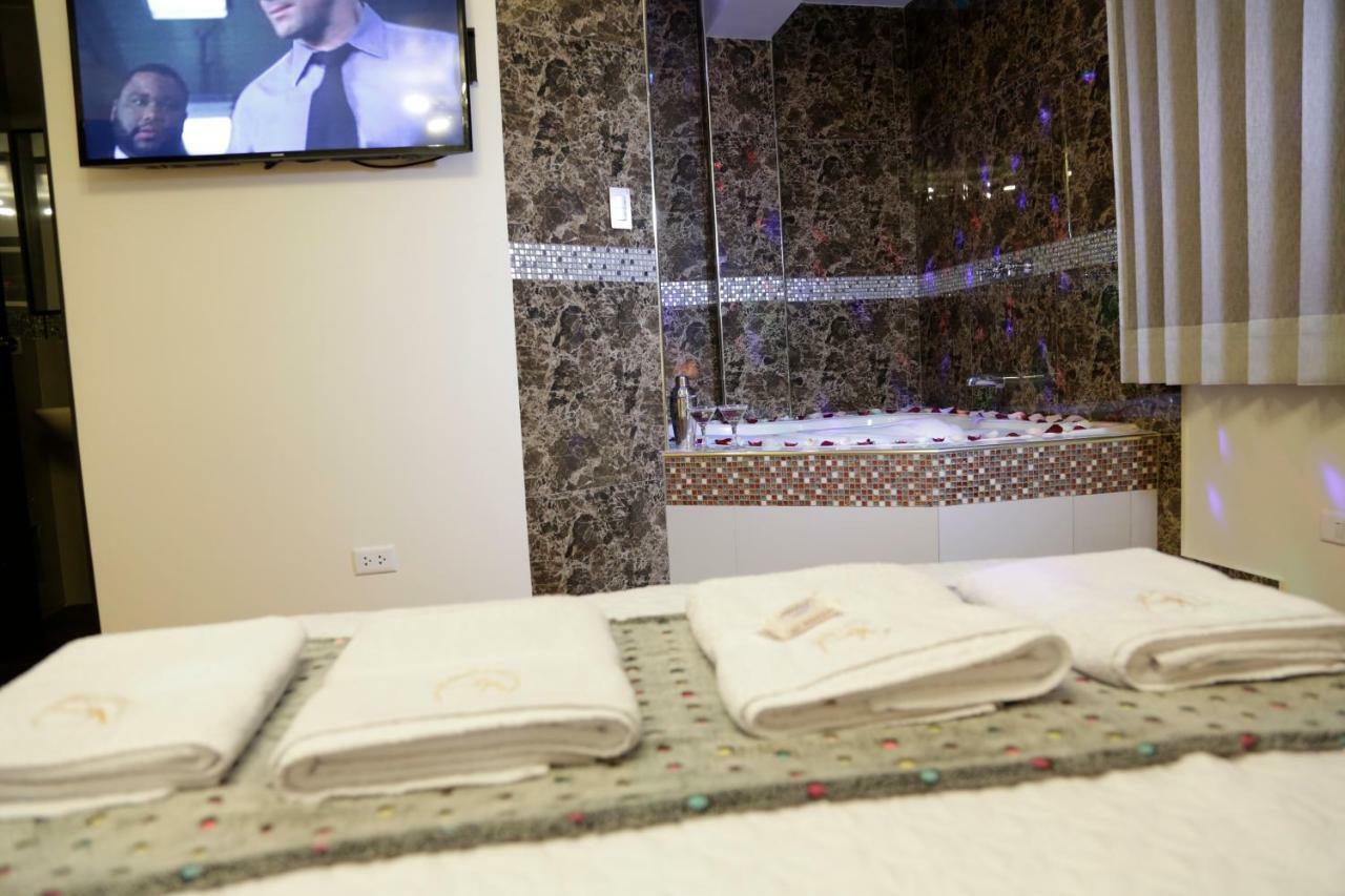 Puno Victoria Suites Esterno foto
